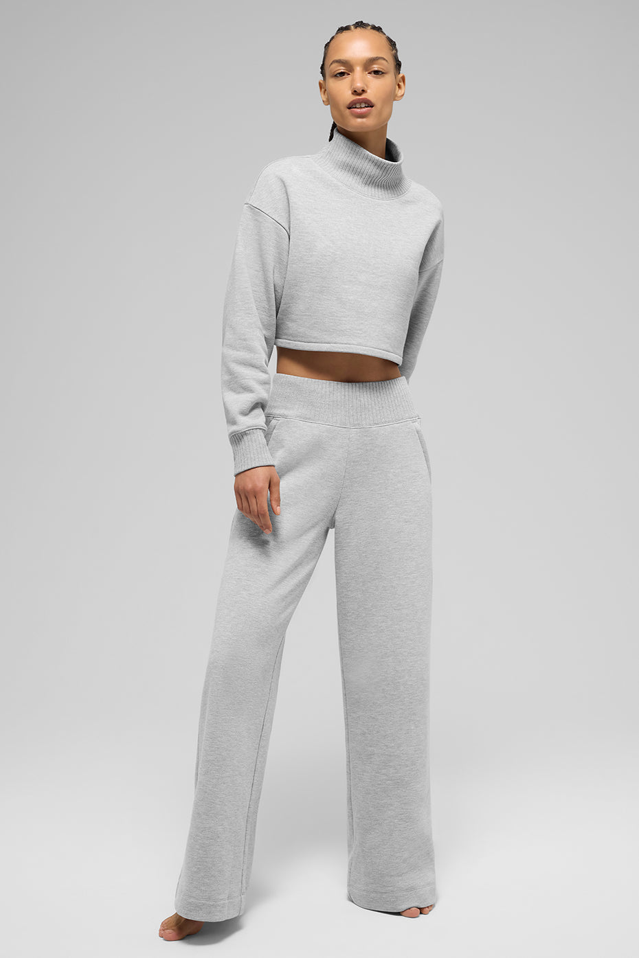 Serenity short cover-up sweater "OUT OF STOCK"
